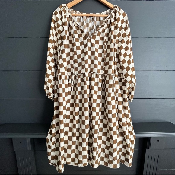 Plus size women’s dress size 2XL brown & cream checkered drop waist flowy - Picture 1 of 11